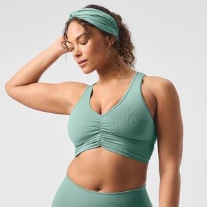 Like-new Alo Yoga WILD THING BRA in Botanical Green Medium Support